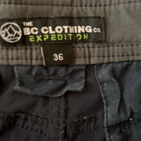 Mens 36 waist athletic shorts - Picture 4 of 5